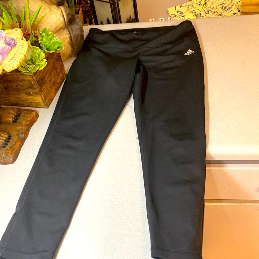 Adidas leggings, L